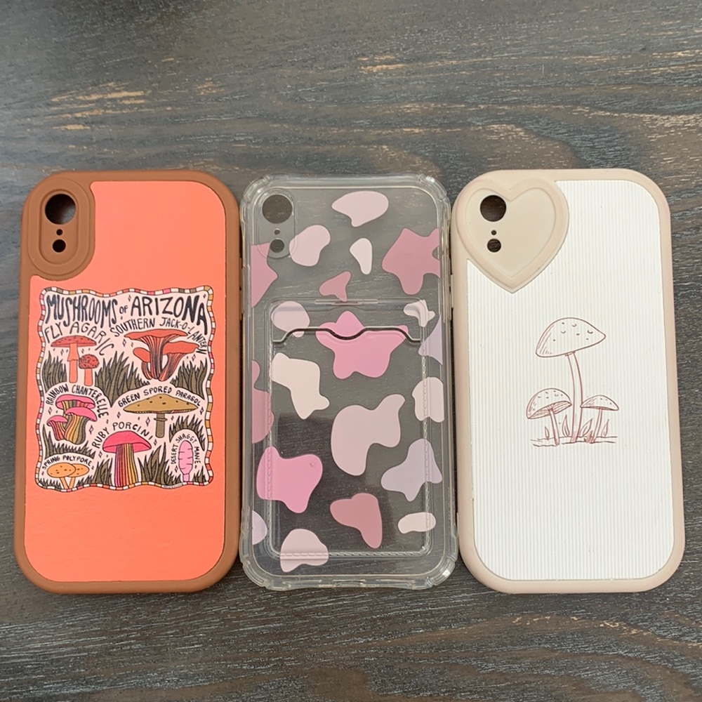 iPhone XR case bundle!! 📱